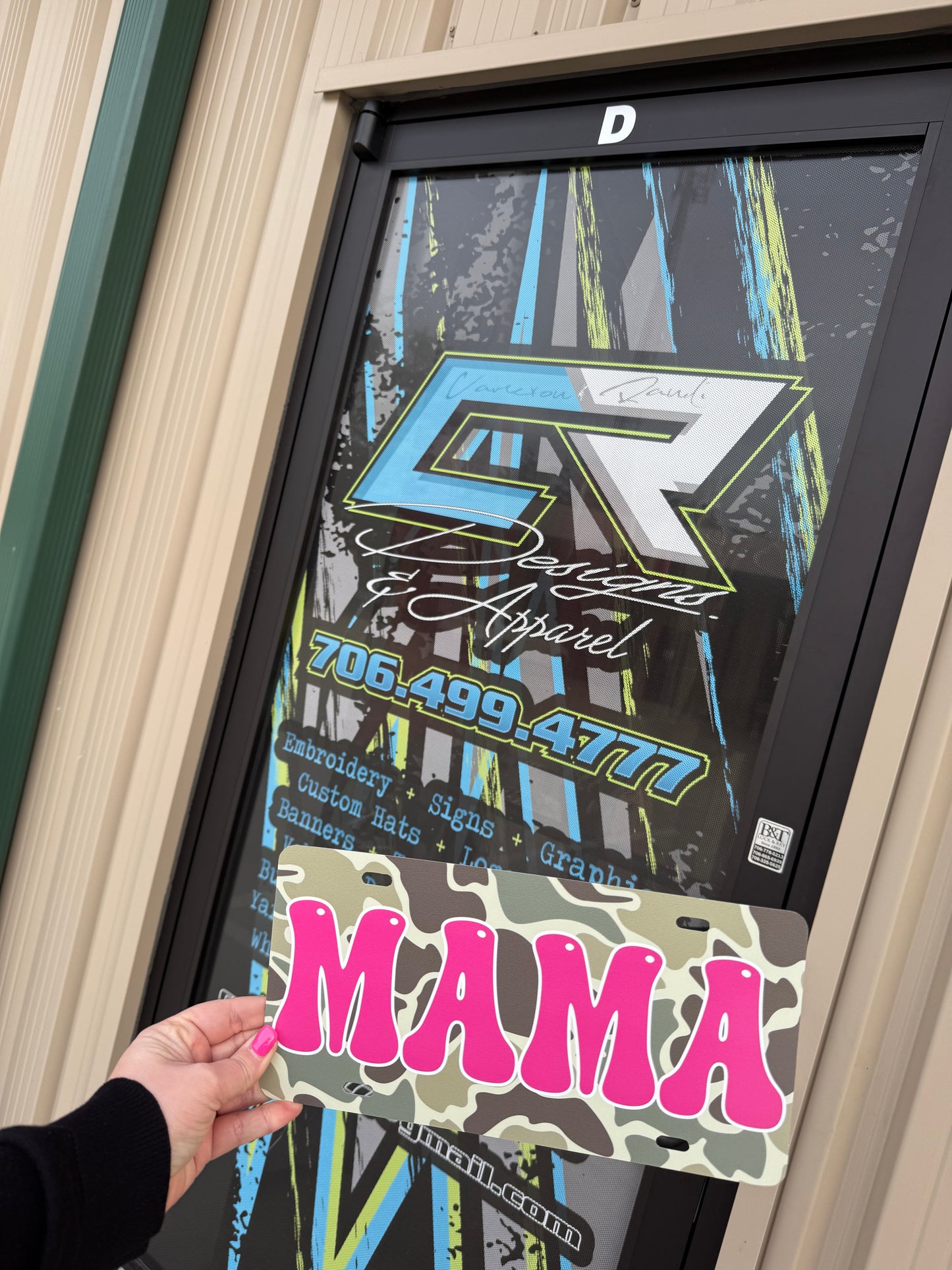 Camo MAMA car tag