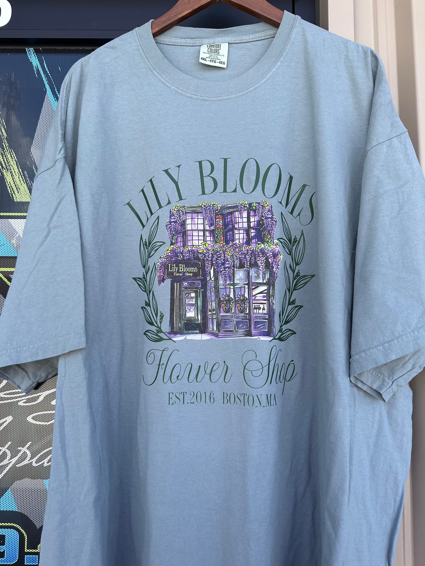 Lily Blooms Tee